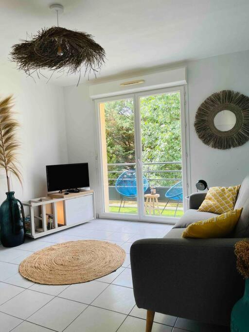 Appartement Cosy, Calme, Lumineux, Balcon, Parking Сарла-ла-Канеда Экстерьер фото