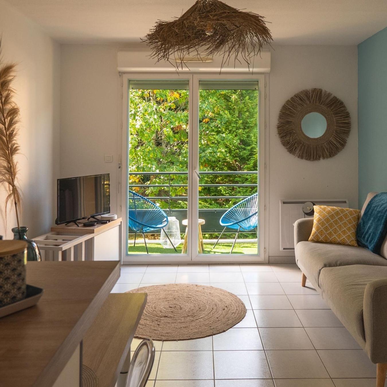 Appartement Cosy, Calme, Lumineux, Balcon, Parking Сарла-ла-Канеда Экстерьер фото